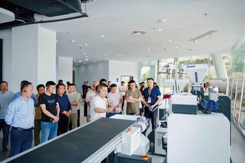 智能整廠方案獲市場認(rèn)可-技術(shù)創(chuàng)新驅(qū)動(dòng)訂單增長